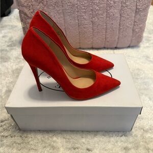 Daisie Red Suede Pumps